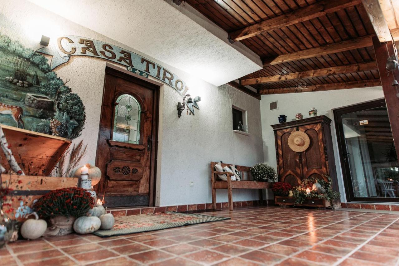 Casa Tirol Blaj Hotel Ngoại thất bức ảnh