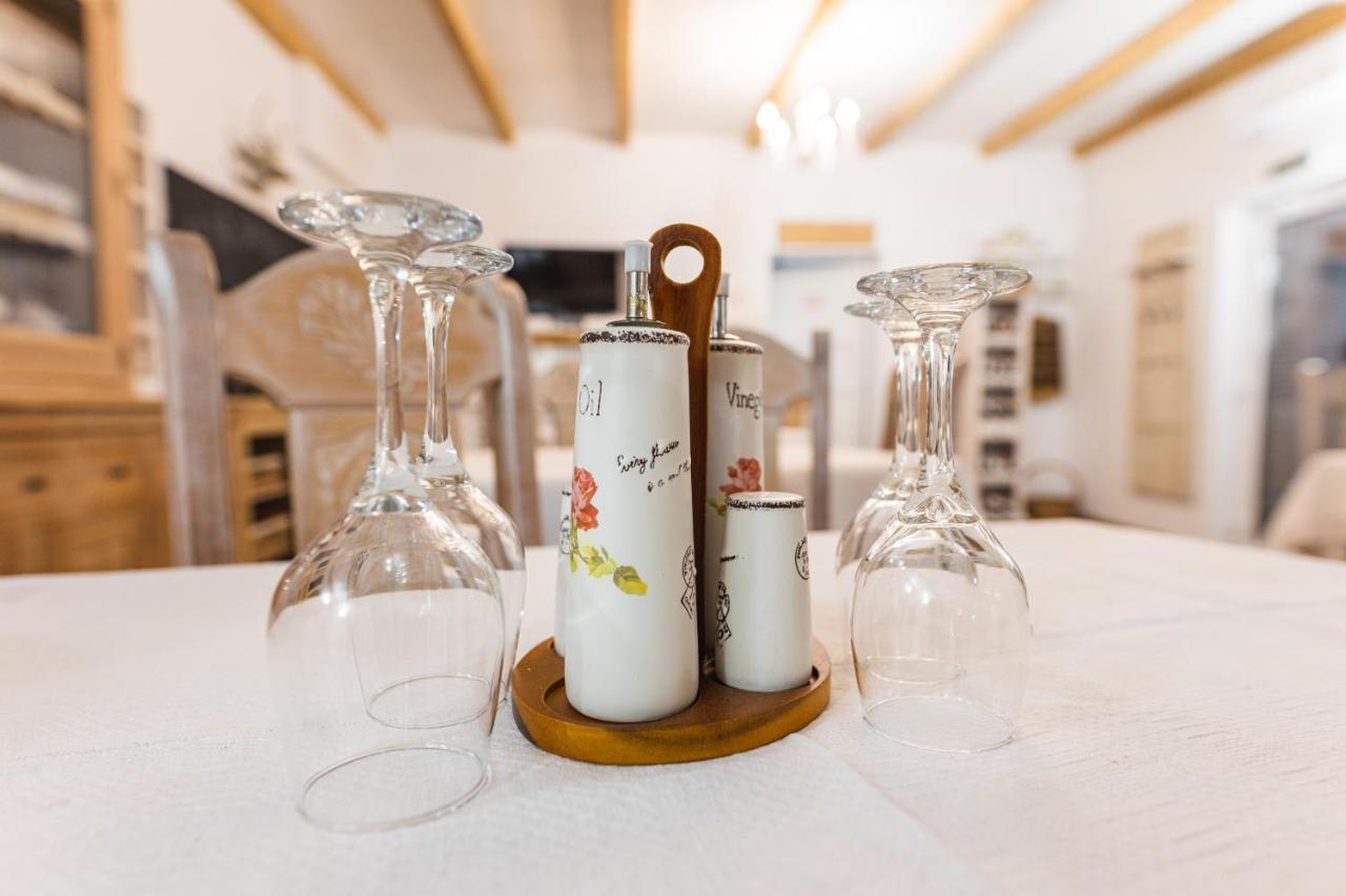Casa Tirol Blaj Hotel Ngoại thất bức ảnh