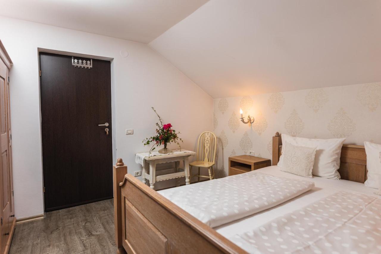 Casa Tirol Blaj Hotel Ngoại thất bức ảnh