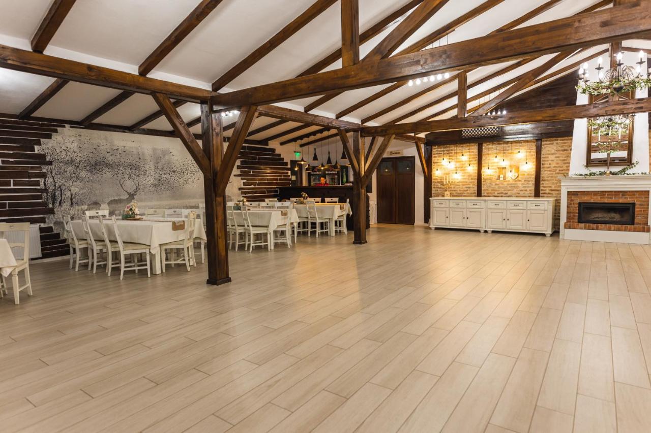 Casa Tirol Blaj Hotel Ngoại thất bức ảnh