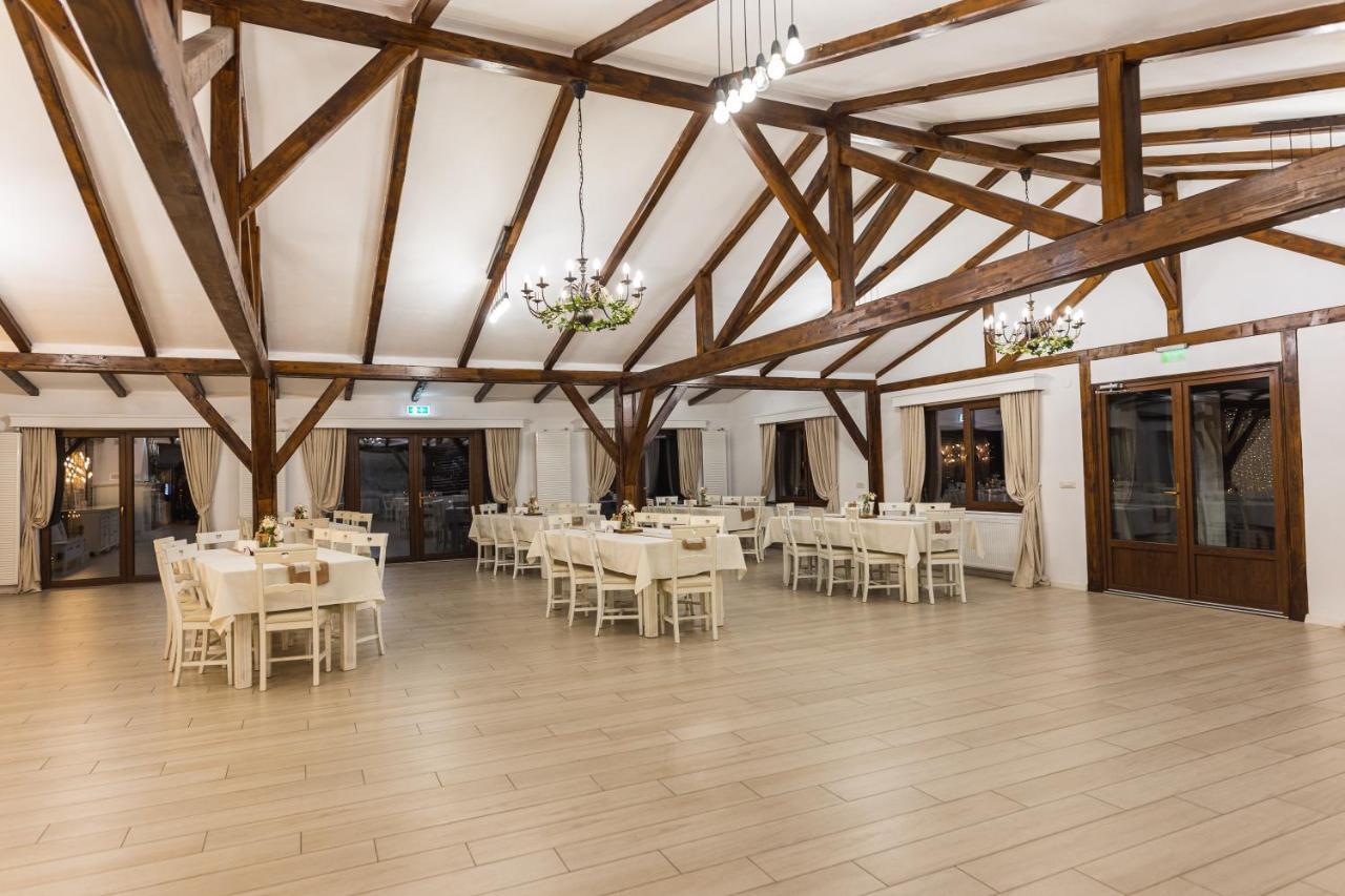 Casa Tirol Blaj Hotel Ngoại thất bức ảnh