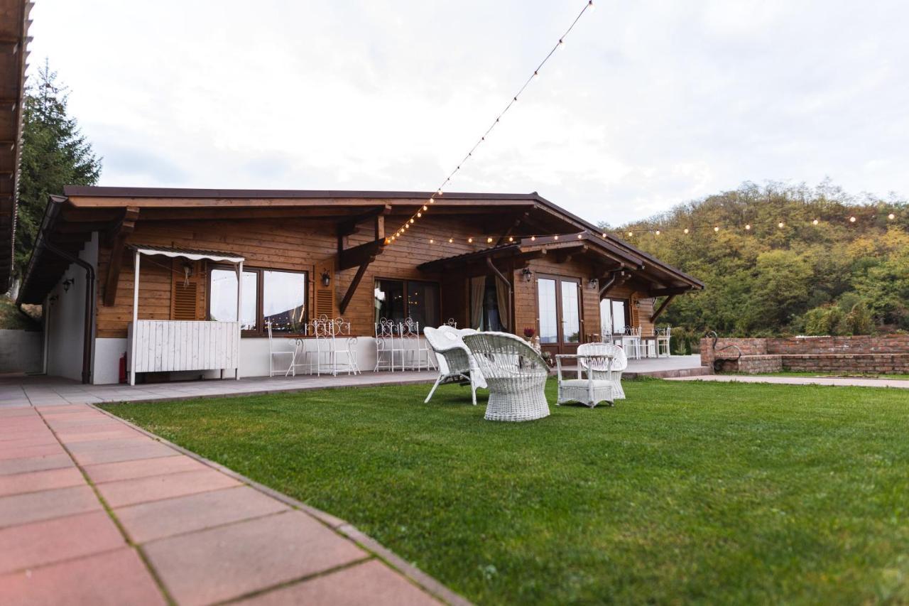 Casa Tirol Blaj Hotel Ngoại thất bức ảnh