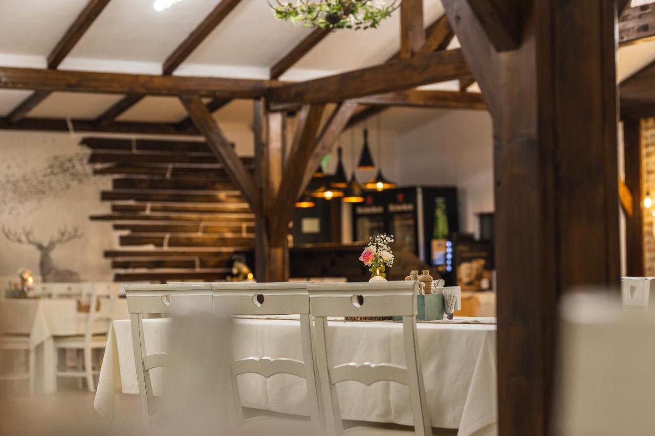 Casa Tirol Blaj Hotel Ngoại thất bức ảnh