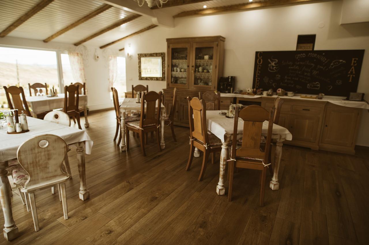 Casa Tirol Blaj Hotel Ngoại thất bức ảnh